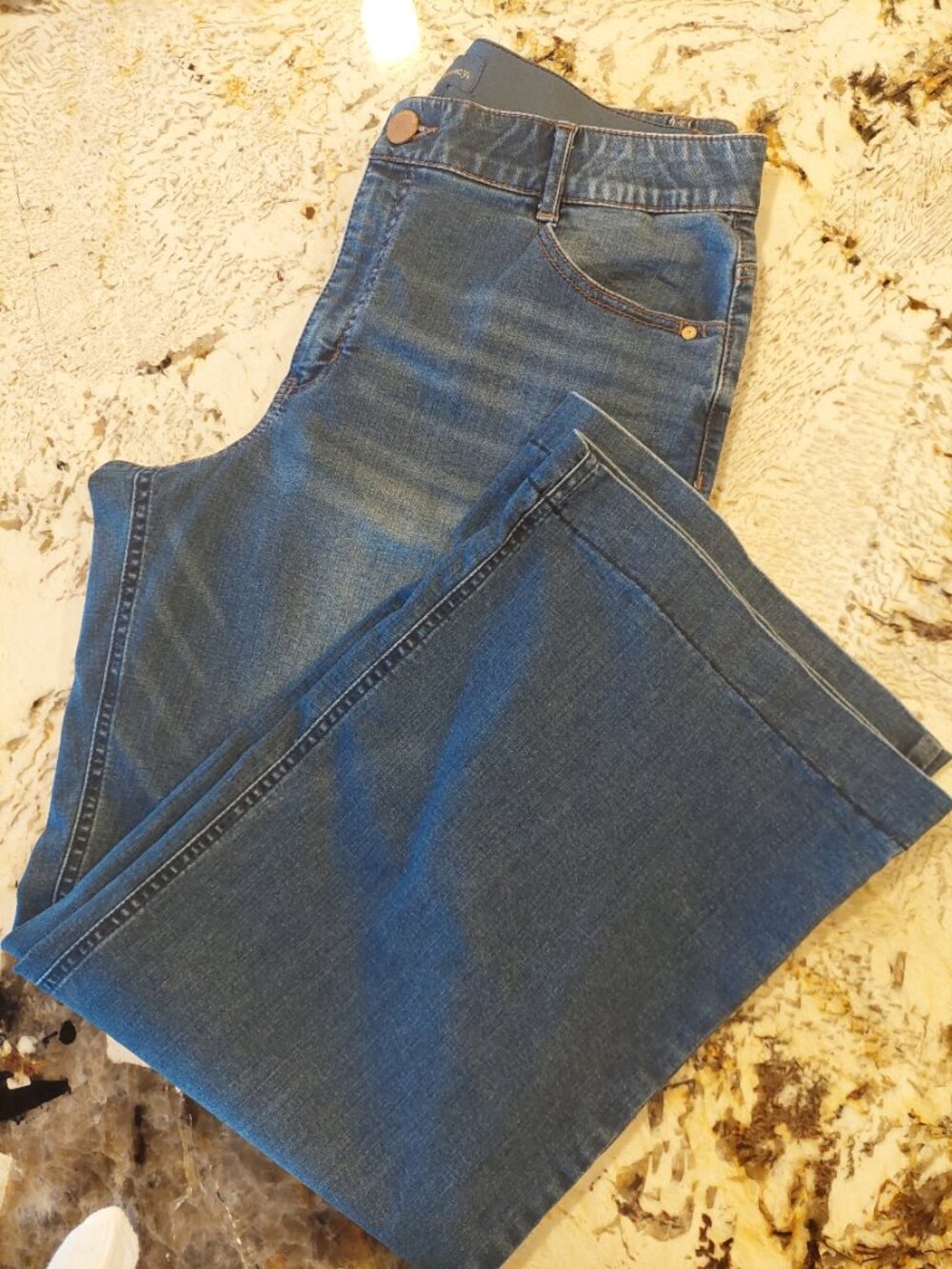 Democracy Absolution wide leg jeans full length 32" inseam size 16